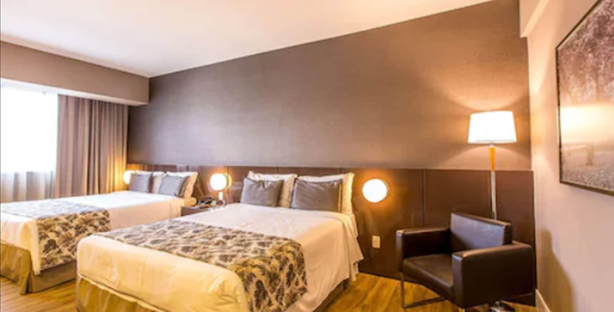 Taua Hotel Атибая Екстериор снимка